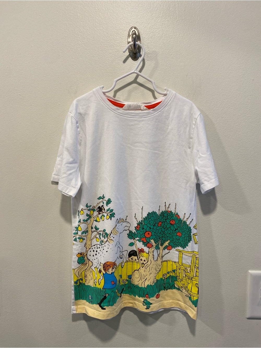 H&M pippi longstocking short sleeve tee shirt size 8-10